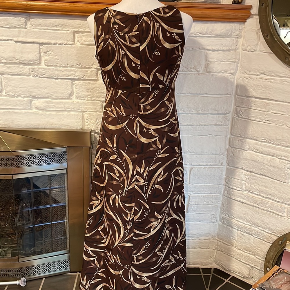 Dress - Picture 2 of 7